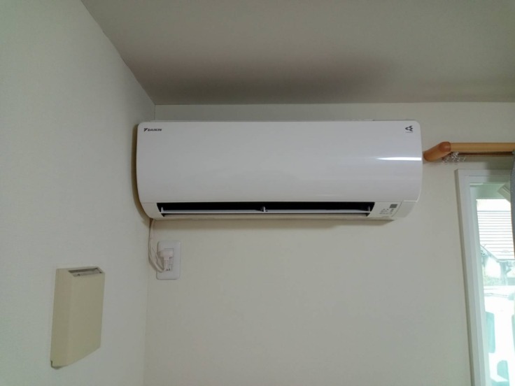 仙台市内　ダイキンルームエアコン2．2kw　入替工事