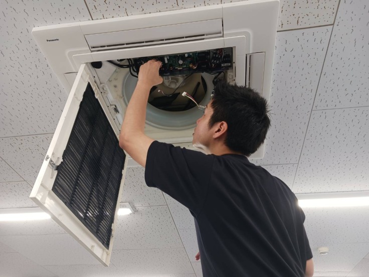 室内機　基板交換