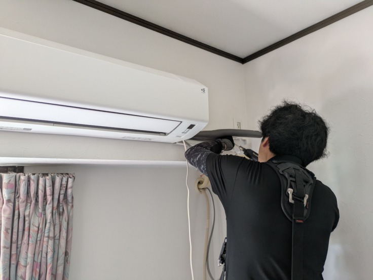 仙台市内　マンション　ルームエアコン2．2kw　新設
