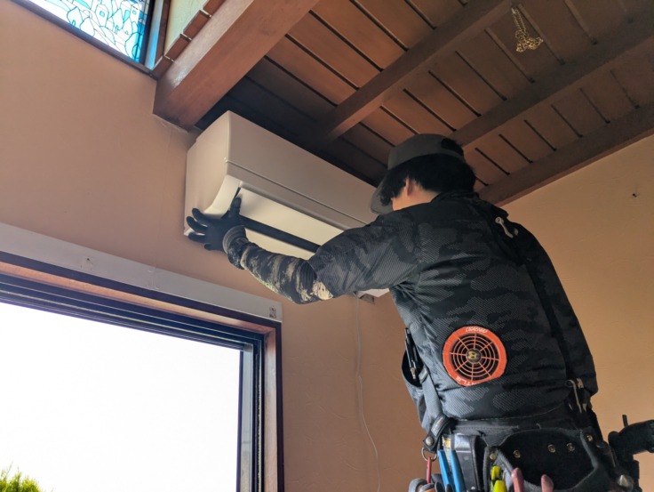 亘理町内　ルームエアコン2．8kw入替工事