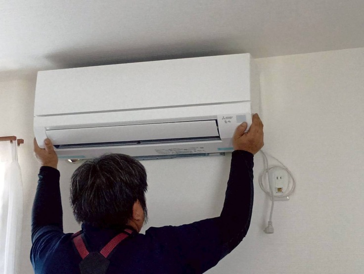 ルームエアコン2.5kw 入替工事